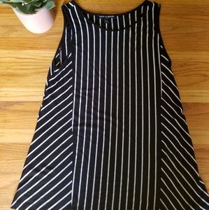 Cable & Gauge B&W Striped Tank -S